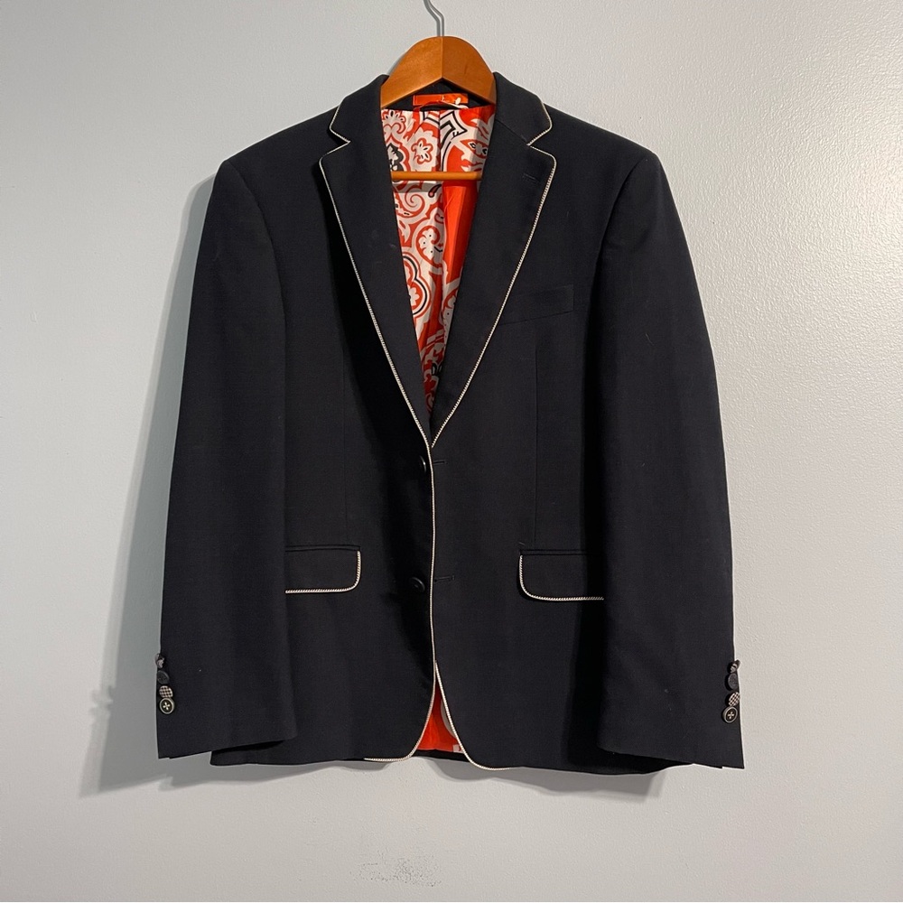 TALLIA Men's navy 2 buttons Blazer with White Trim suits size S or M #6